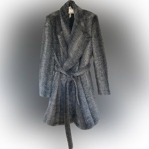 Gorgeous “Jack” Coat Sweater jacket Trench. Black/Gray. Herringbone. Siz…